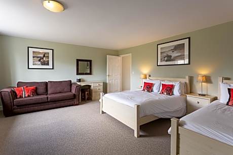 Superior Family Room