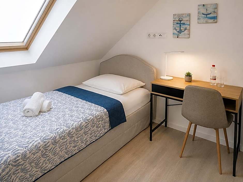 Hotel am Seehafen