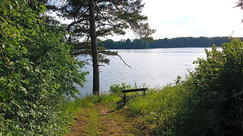 Domek nad jeziorem Kątno Mazury