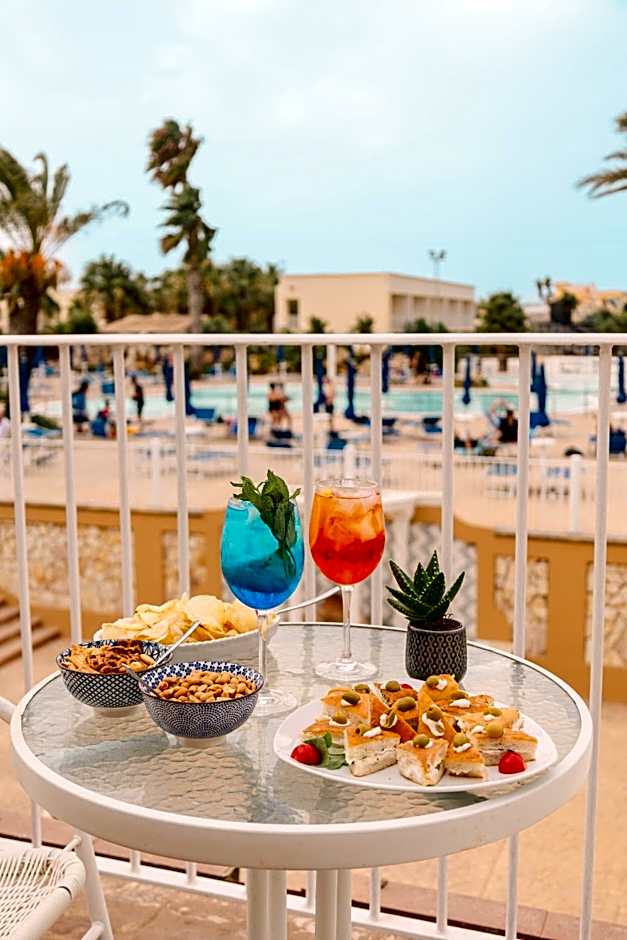 Delfino Beach - CDSHotels
