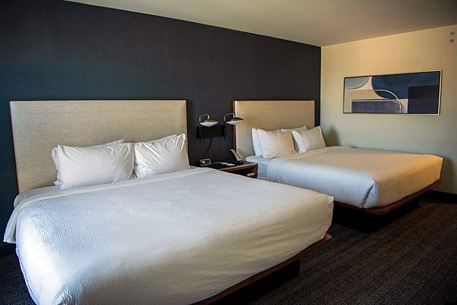 Courtyard by Marriott Lake City