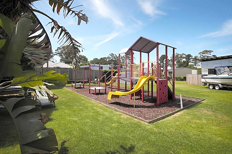 Georges Bay Apartments