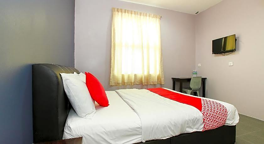 OYO 89332 DE Hotel