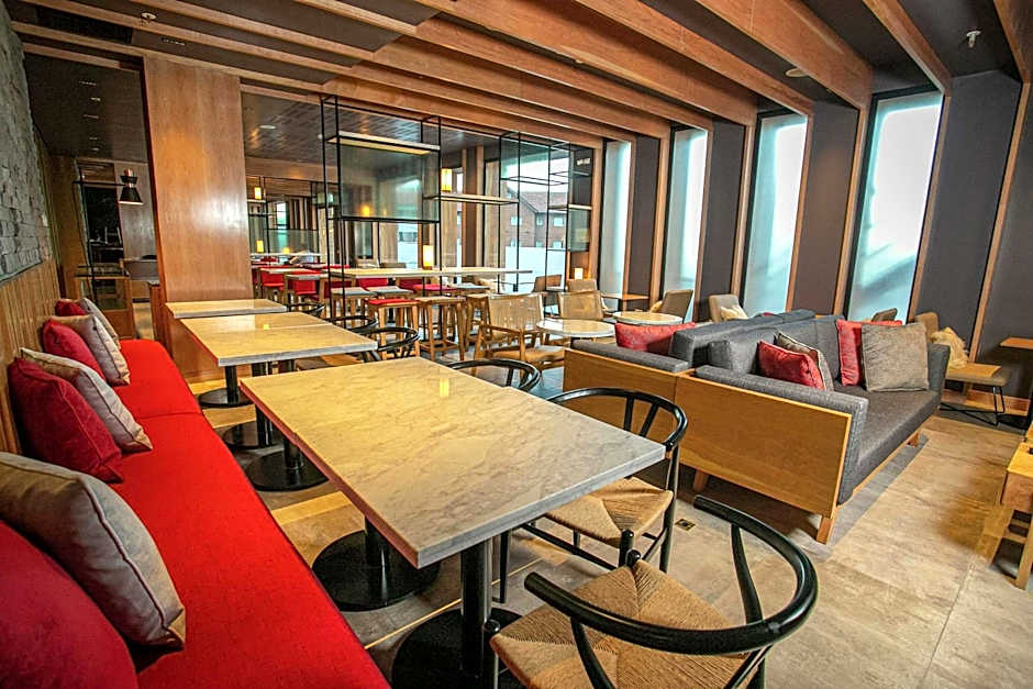 Hampton By Hilton Bariloche