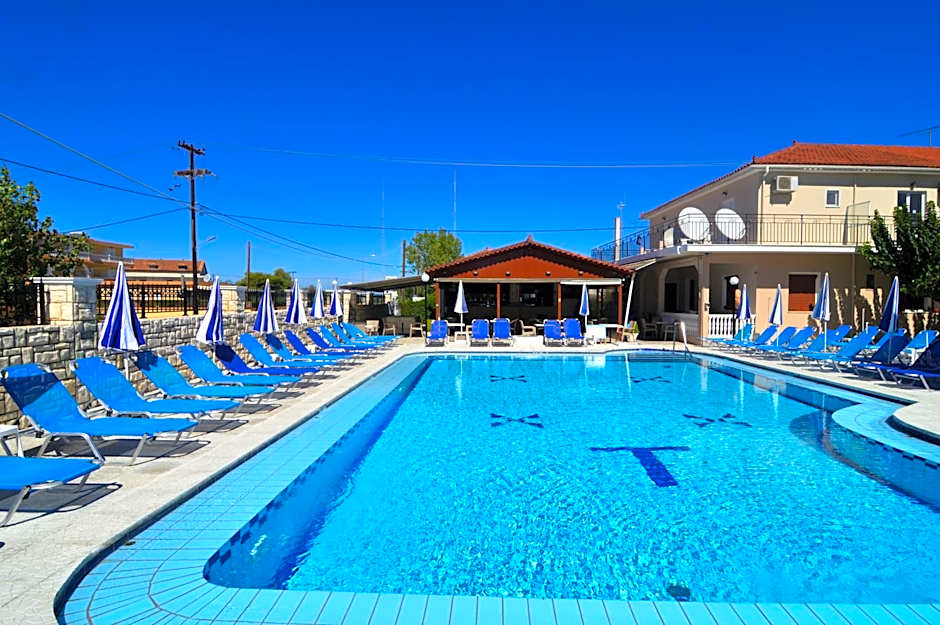 Hotel Tassia for families & couples