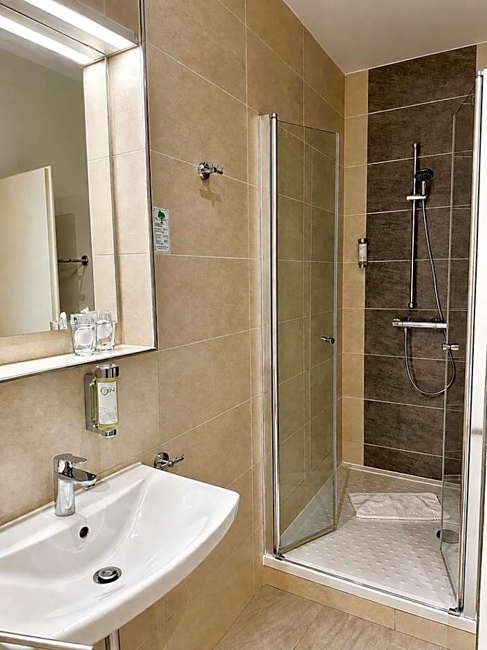 Hotel Select Suites & Aparts