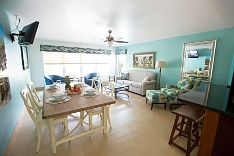 Beachside Bungalow Deluxe