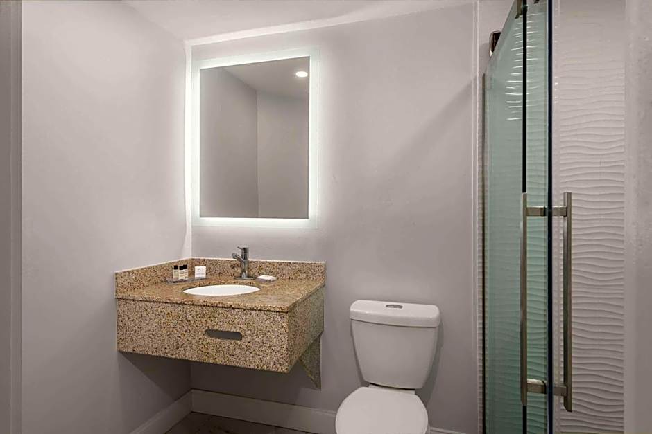 Wyndham Garden Fort Walton Beach Destin