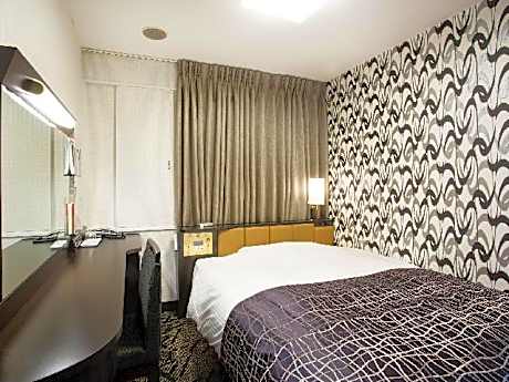 Single Room - Non-Smoking