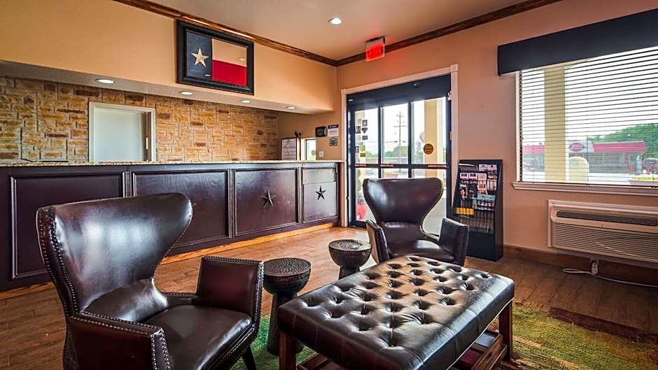SureStay Hotel by Best Western Floresville