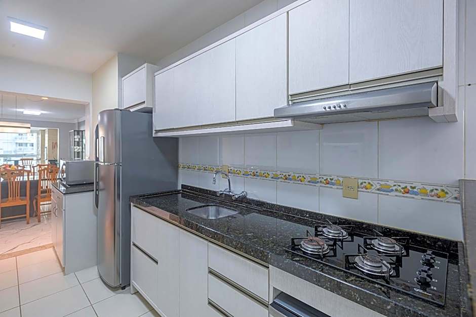 ITNC143- Frente ao mar! Amplo ap com 3 quartos+3WC