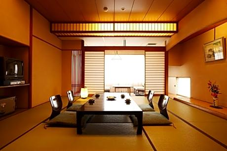 Japanese-Style Superior Room