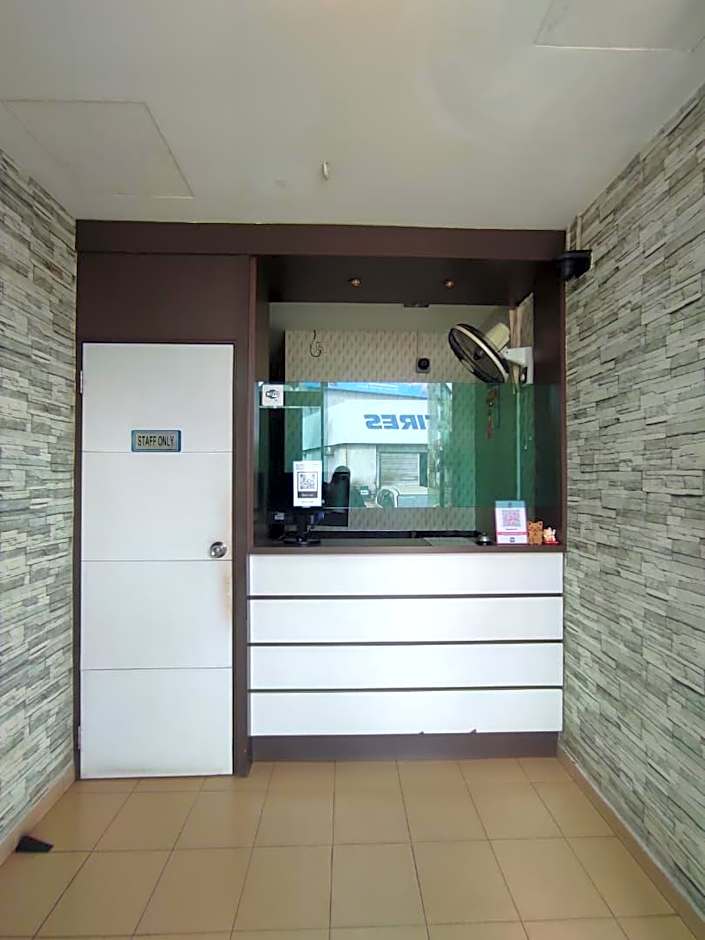 Urban Hotel