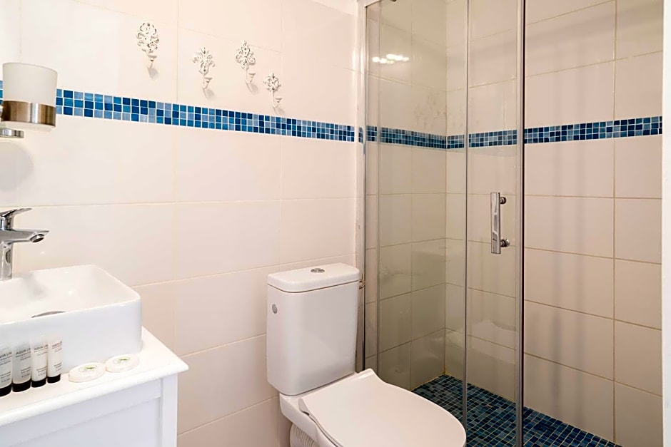 Lyon Mon Amour B&B