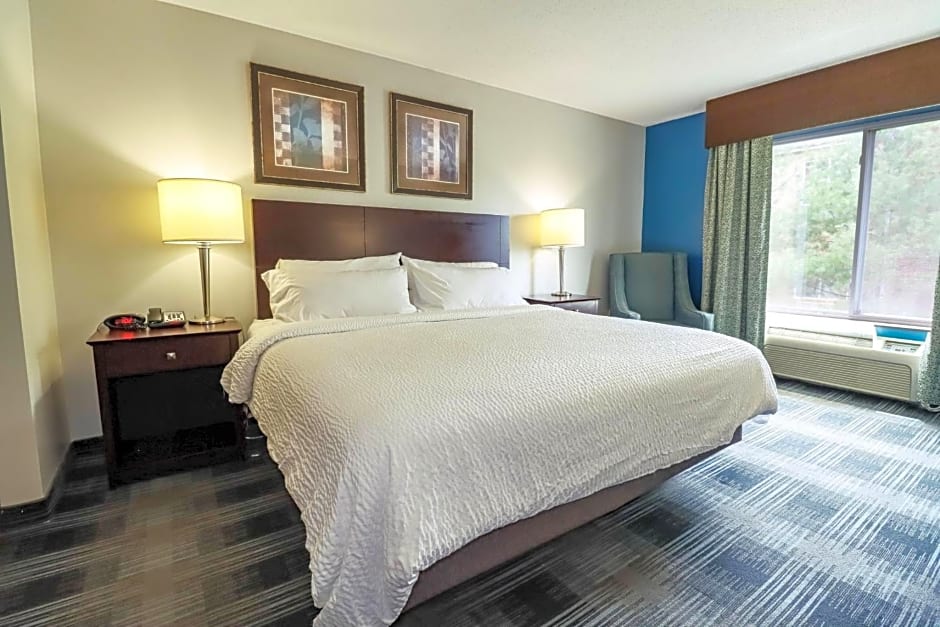 Holiday Inn Express and Suites Meriden By IHG