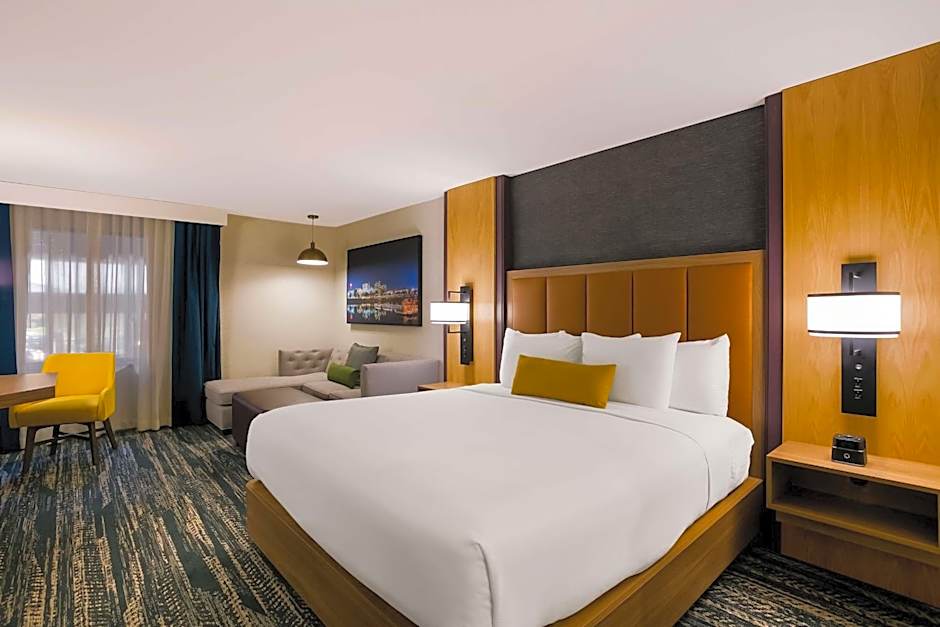 Best Western Premier The Central Hotel & Conference Center