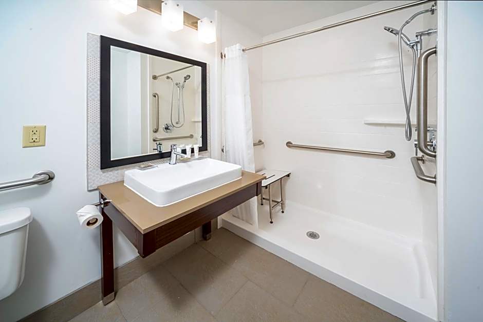 Country Inn & Suites by Radisson, Stone Mountain, GA