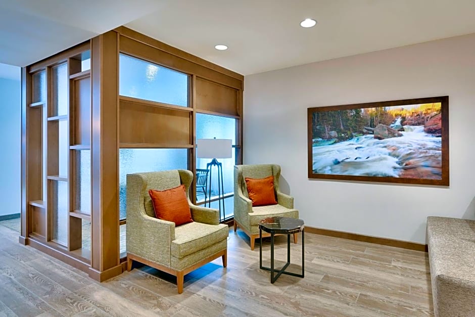Fairfield Inn & Suites by Marriott Denver West/Federal Center