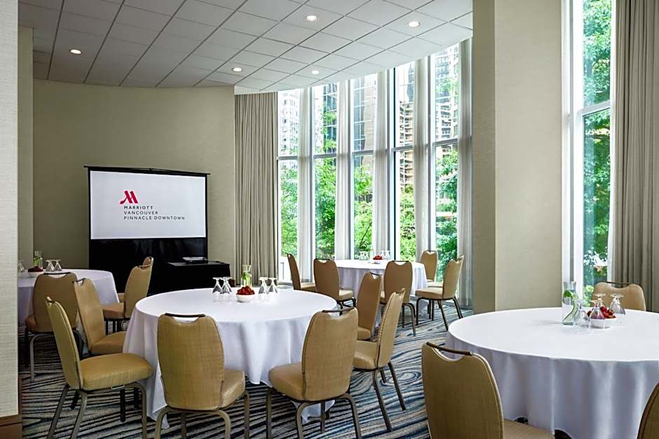 Vancouver Marriott Pinnacle Downtown Hotel