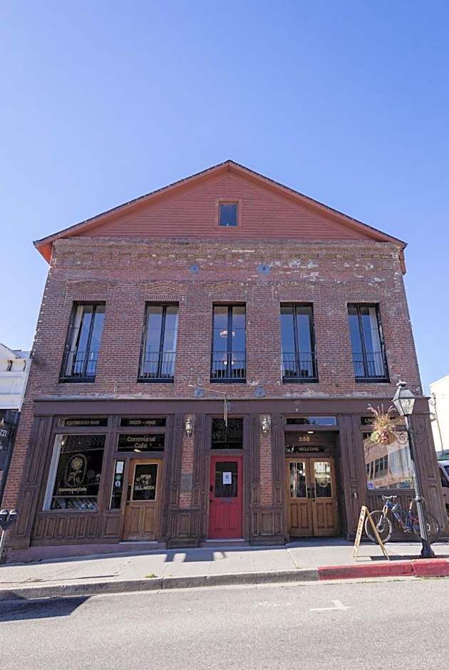 Speakeasy 2 Room Suite (Rm 5)