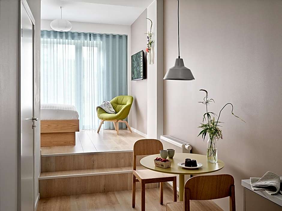 Flora Apartment Hotel