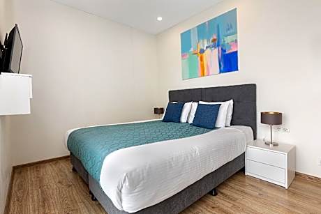 2 Bedroom Sea View Suite Balcony