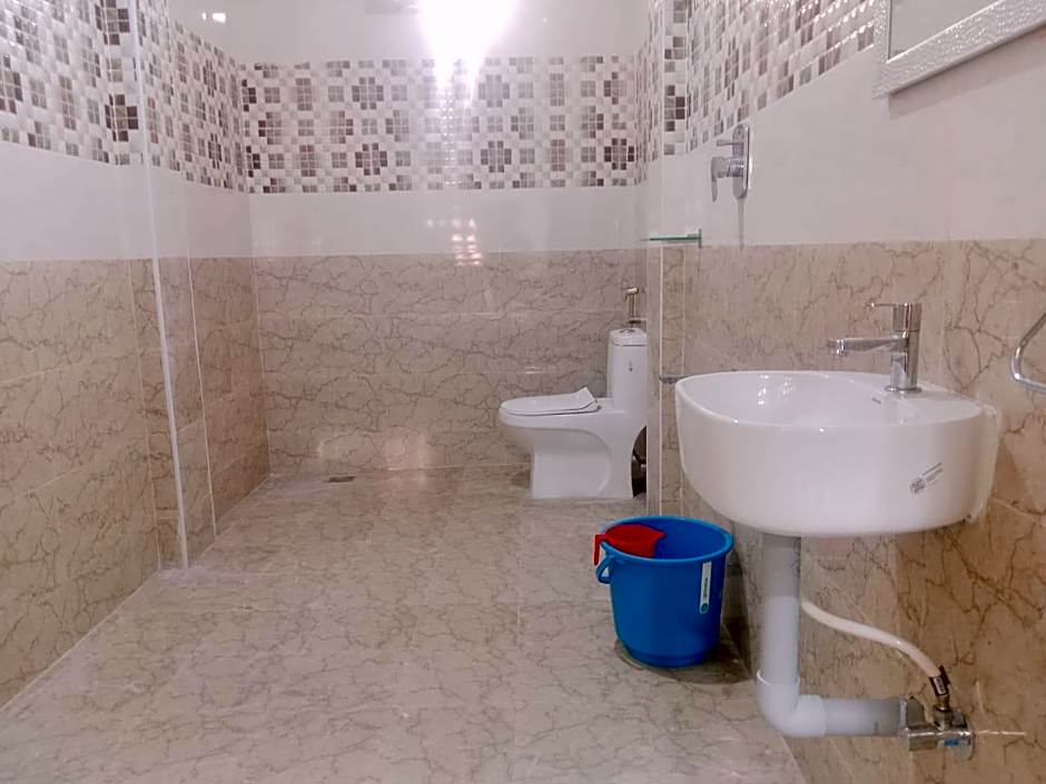 ETHIRAJ STAY INN GUESTHOUSE