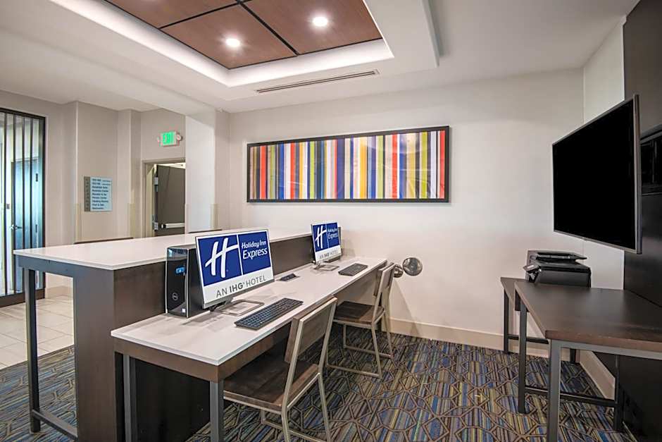 Holiday Inn Express Hotel & Suites Yuma By IHG