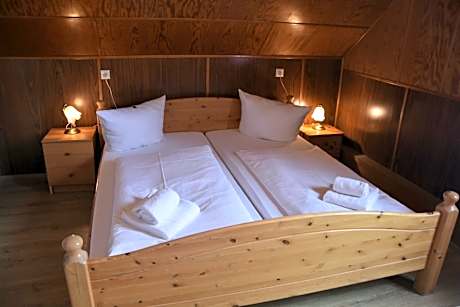 Double Room with Shared Bathroom