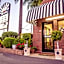 Country Pathfinder Motor Inn