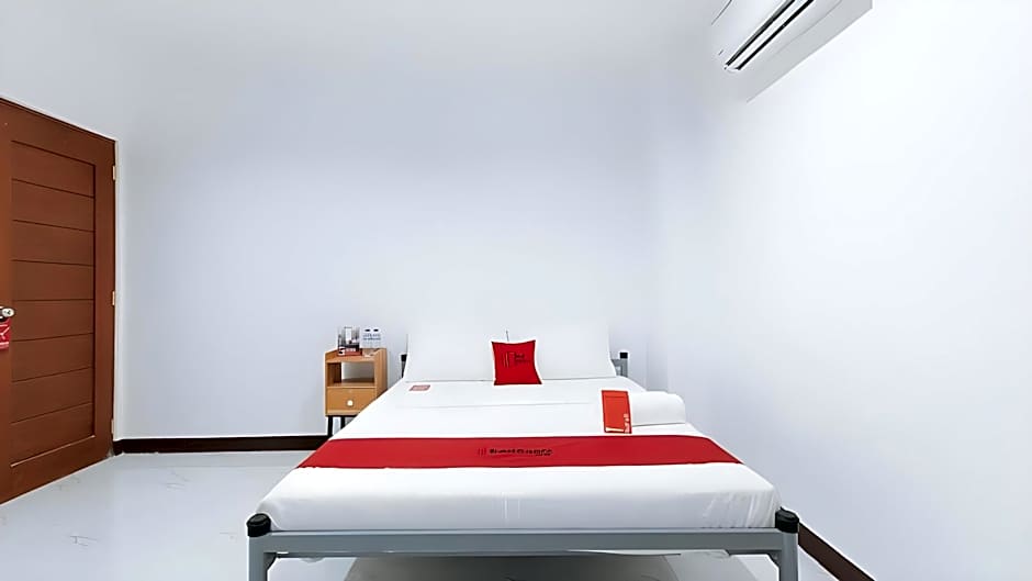 RedDoorz @ S & L Apartelle Daraga Albay