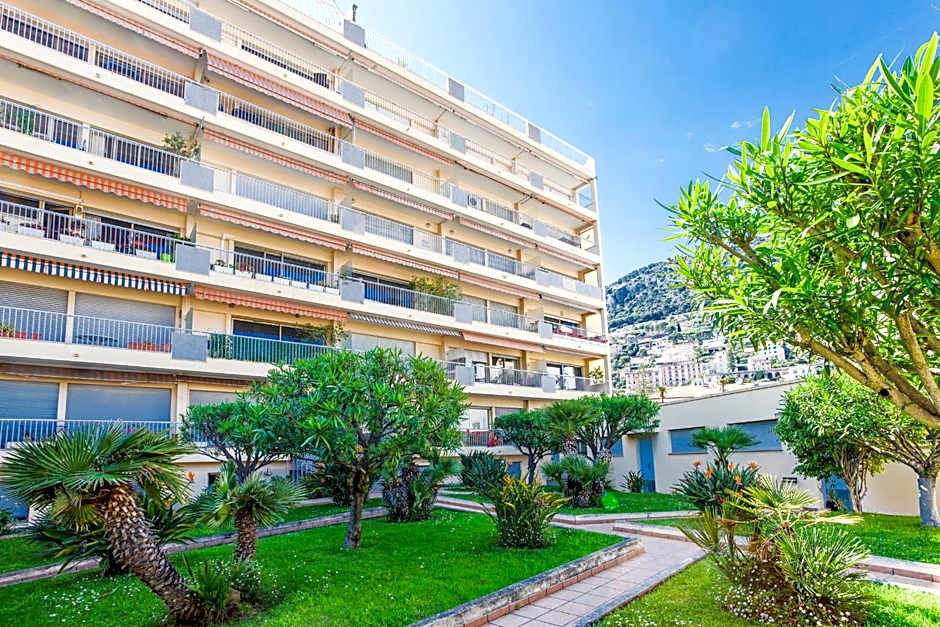 BEAULIEU MARINA AP4279 By Riviera Holiday Homes