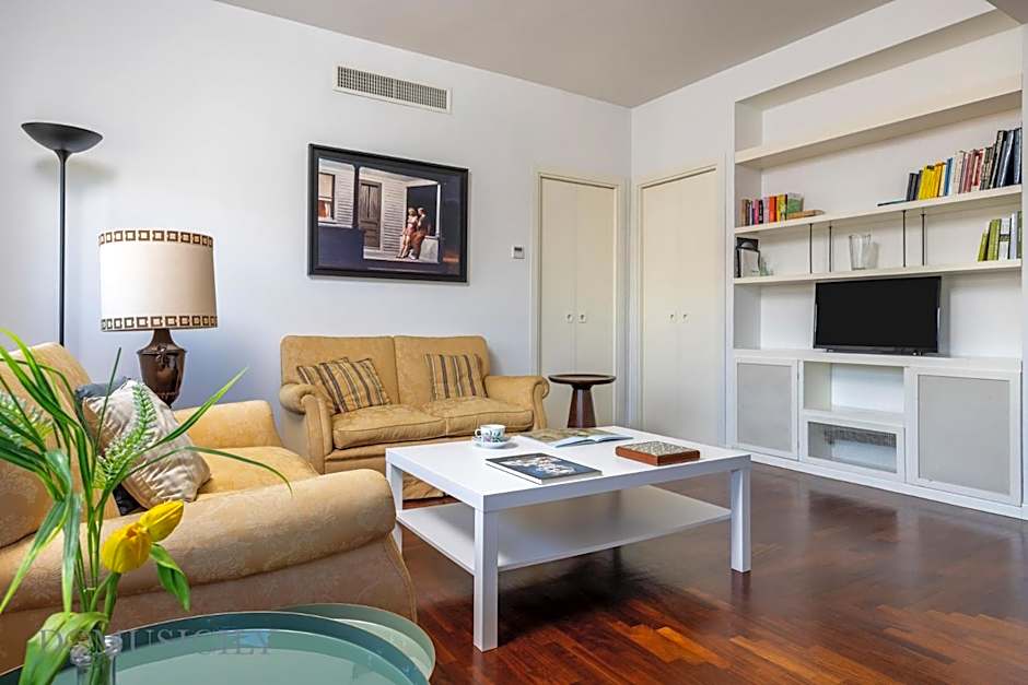 Edward Apartment by DomuSicily