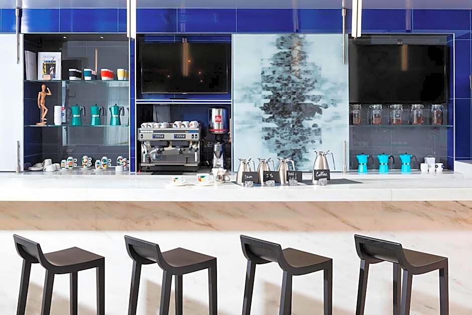 Le Meridien Chicago - Oakbrook Center