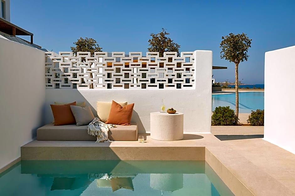 PAROCKS Luxury Hotel & Spa