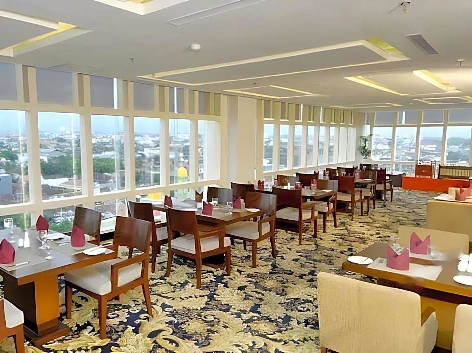 Cavinton Hotel Yogyakarta by Tritama Hospitality