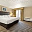 Hotel RL Cleveland Airport West
