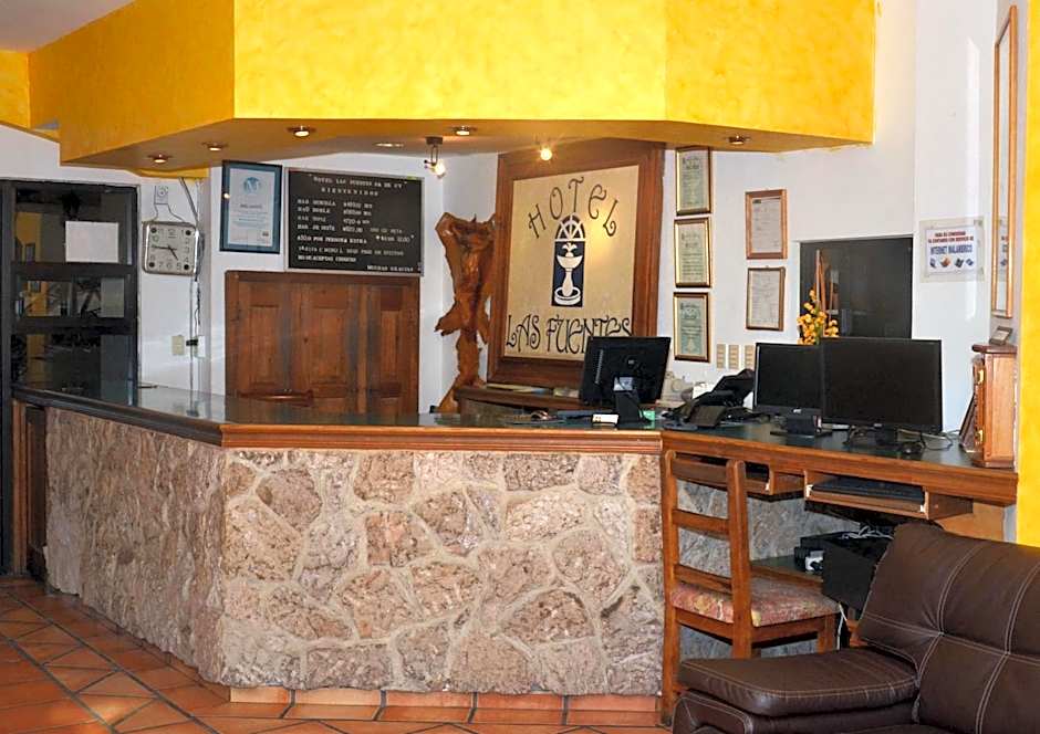 Hotel Las Fuentes
