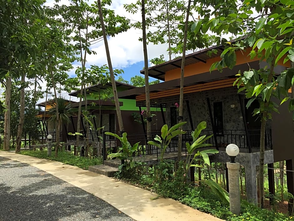 Baan Rai Phufah Resort Chiangrai
