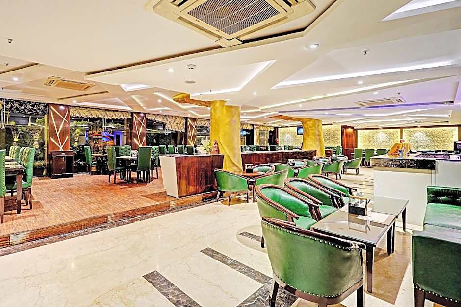 Super Townhouse OAK Hotel City Mark Gurgaon