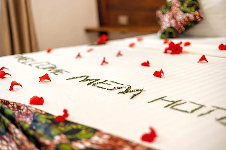 Mem Luxury Apartments and Hotel