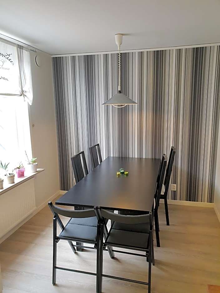 Adelsgatan 36 lägenhetshotell, Gotland Living and Meeting