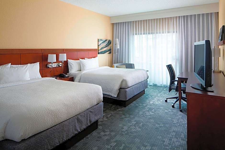 Courtyard by Marriott Huntsville University Drive