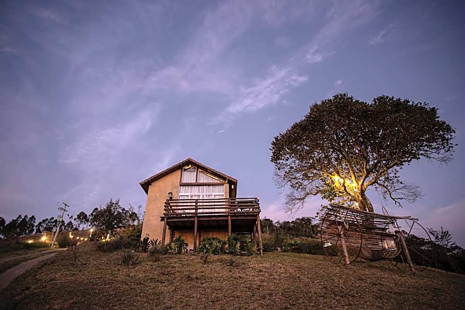 Chalé Vilarejo - Vila Monte Cunha