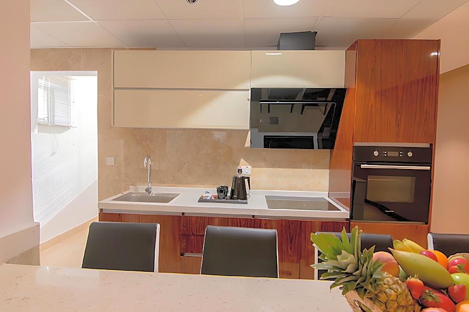 City Park Hotel Apartments