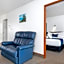 Summit Motor Lodge