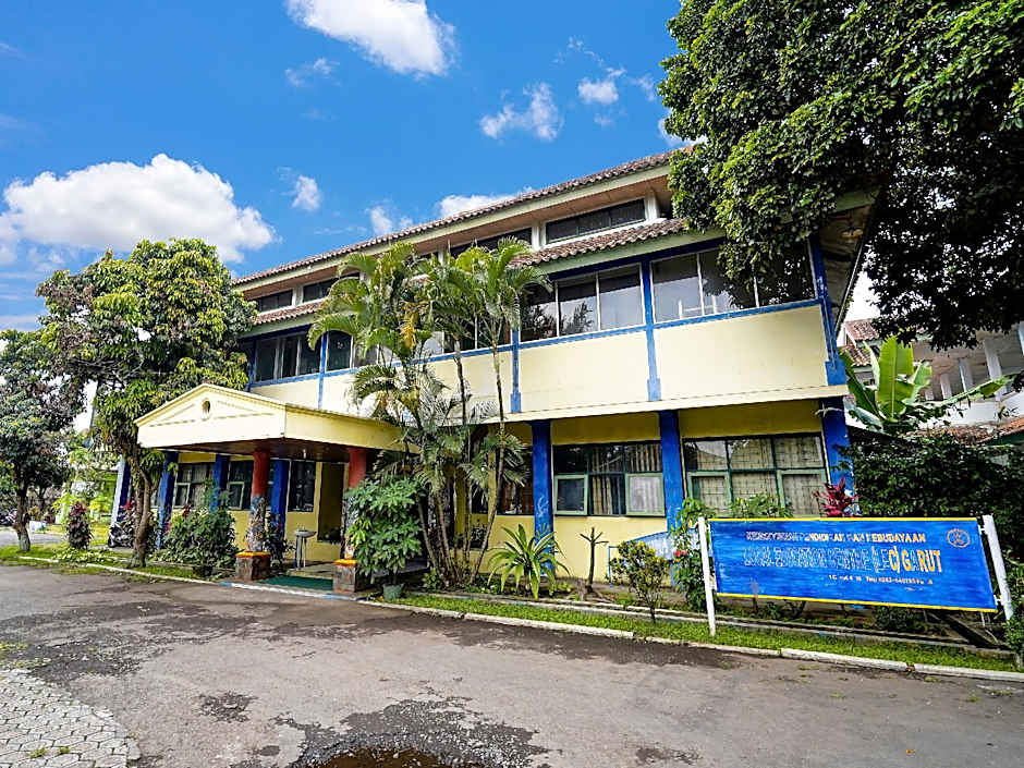 Hotel O Wisma Lec Syariah