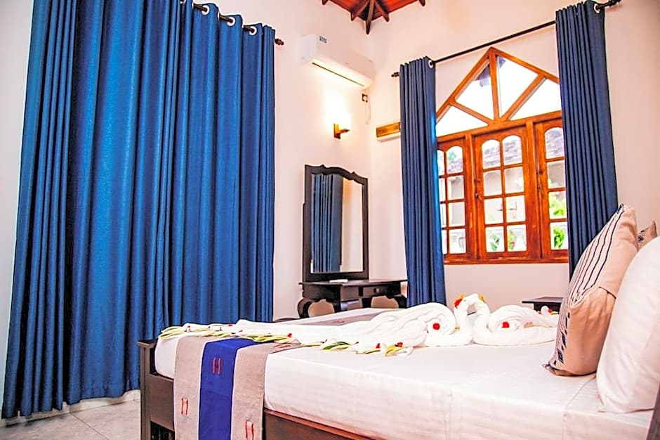 Paradise Holiday Village