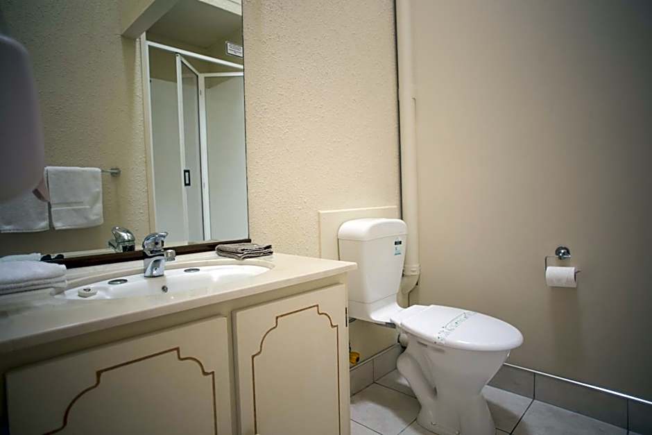 Bennetts Thermal Pools Motor Inn