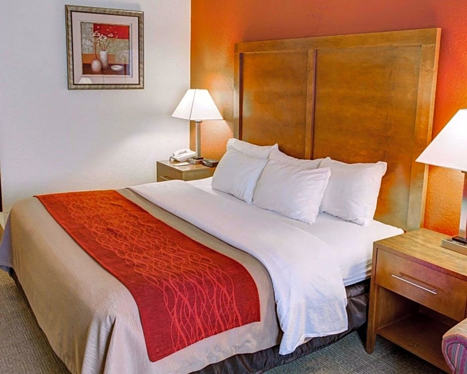 Comfort Inn & Suites North Greenfield